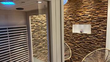 House | Spa treatment