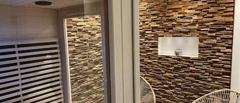 House | Spa treatment