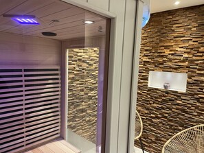 House | Spa treatment