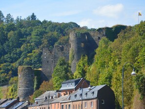 Exterior - Spacious Holiday Home in La Roche-en-ardenne With Sauna (La Roche-en-Ardenne)
