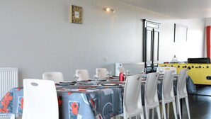 Unclassified image, 4 of 35, button - Lovely Holiday Home in Bastogne with Hot Tub (Bastogne)