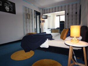 House | 14 bedrooms, individually furnished, bed sheets - La Roche Riverside Mansion (La Roche-en-Ardenne)