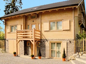 Chalet | Exterior