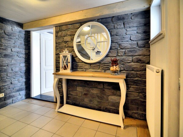 Chalet | Reception