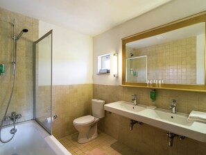 House | Bathroom