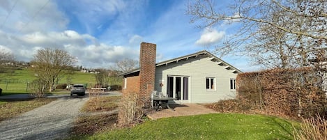 Bungalow | Exterior