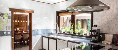 Villa | Eigene Küche