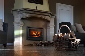 House | Living room