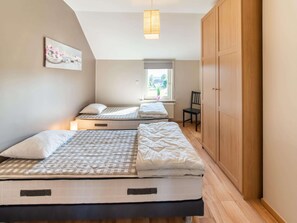 6 chambres, ameublement personnalisé, draps fournis