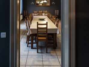 Dining - Modern Holiday Home in Wéris With Terrace (Durbuy)