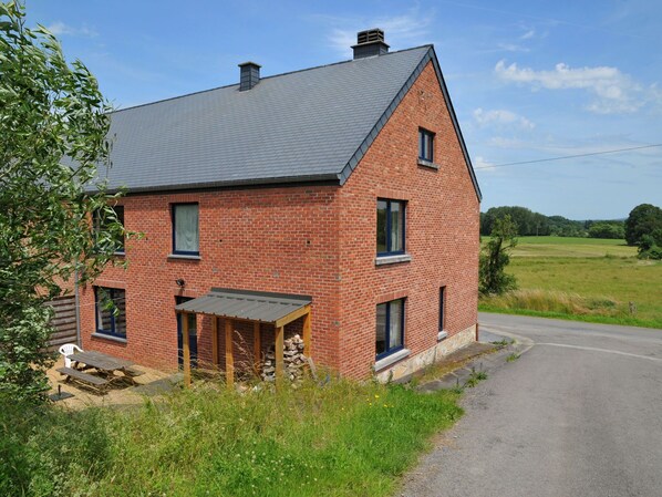 House | Exterior