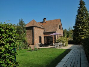 House | Exterior