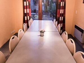 Dineren