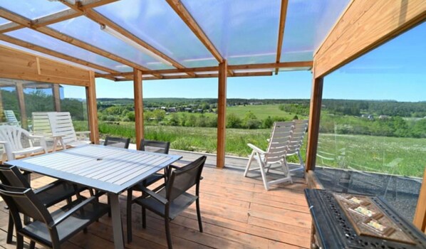 House | Dining - Bungalow in Peaceful Environment (Rochefort)