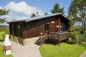 House | Exterior - Inviting Holiday Home, Near Cave of Lorette, Namur and Parc Naturel Rgional des Ardennes (Houyet)