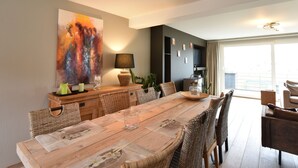 Dining - Modern Holiday Home in Blankenberge Near Sea (Blankenberge)