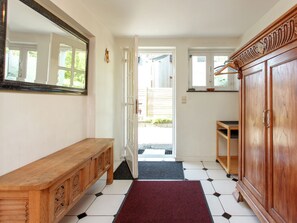 Reception - Modern Holiday Home in La Roche-en-ardenne With Sauna (La Roche-en-Ardenne)