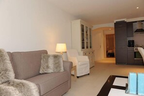 Fireplace, DVD player, MP3 dock - Vintage Apartment in Morgins With Sauna (Troistorrents)