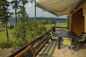 Balcony - Chalet in Durbuy With Sauna & Nature Views (Durbuy)