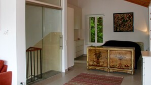 Bed sheets - Cosy Holiday Home in Brusino Arsizio With Terrace (Brusino Arsizio)