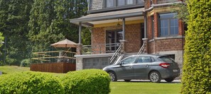 House | Exterior