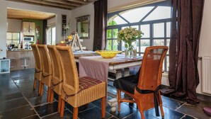Dining - Luxury Furnished Apartment in West Flanders (Heuvelland)