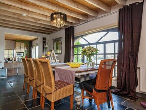Dining - Luxury Furnished Apartment in West Flanders (Heuvelland)