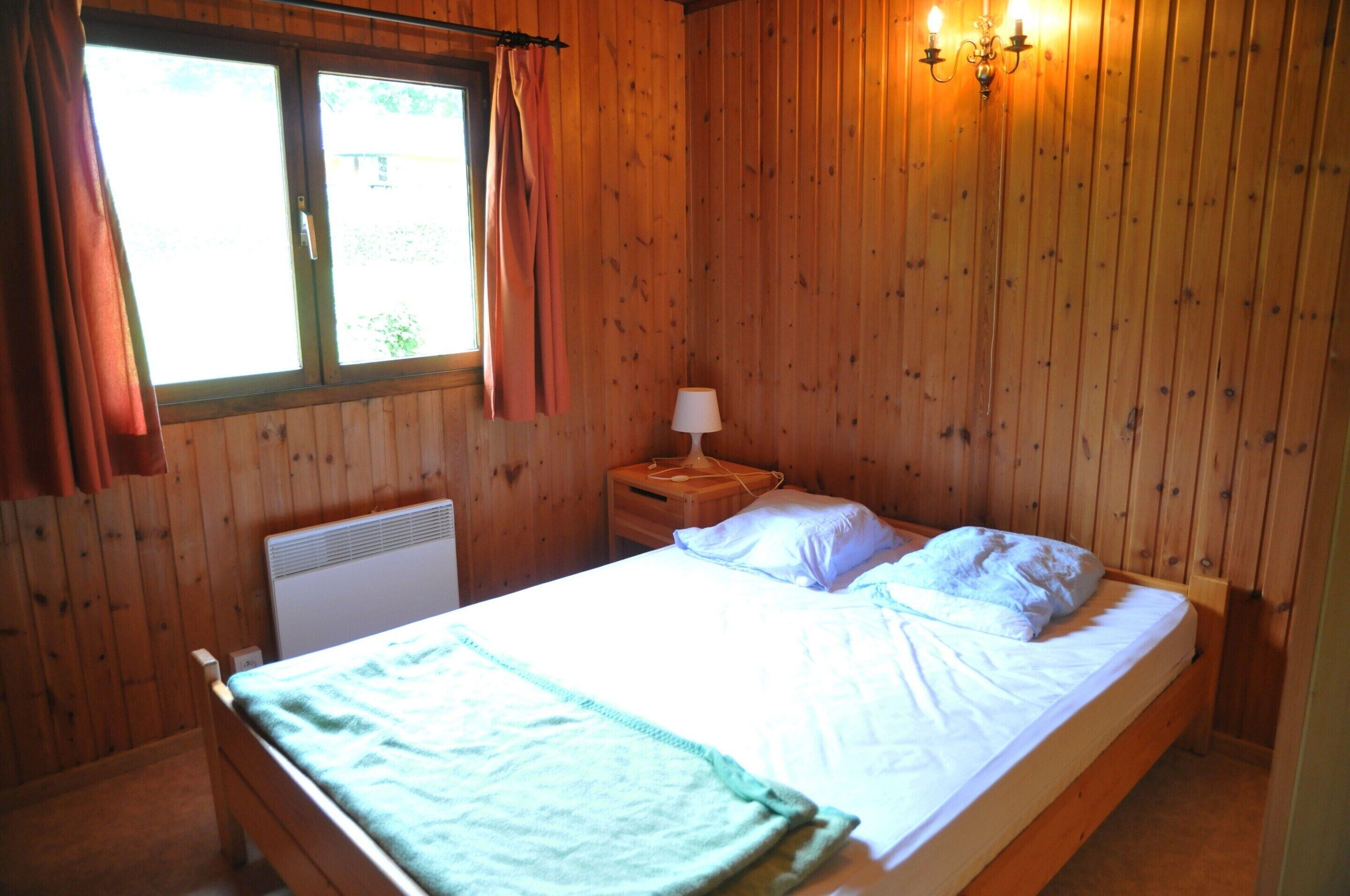 2 bedrooms, individually furnished