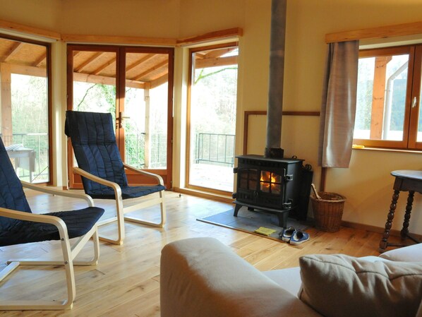 House | Living room - Cozy Holiday Home in Durbuy With Terrace (Durbuy)