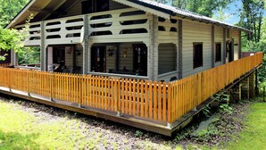 Exterior - Beautiful, Atmospheric and Spacious Chalet With Sauna, Open and Covered Terraces and Garden (Durbuy)