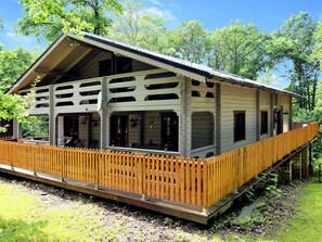 Exterior - Beautiful, Atmospheric and Spacious Chalet With Sauna, Open and Covered Terraces and Garden (Durbuy)