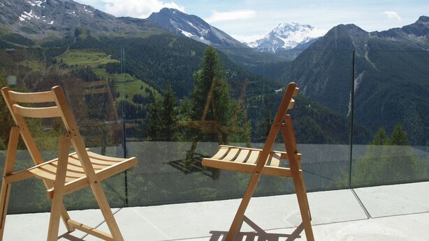 Unclassified image, 1 of 23, button - Apartment in Rosswald With Balcony, Parking & Ski-storage (Termen)
