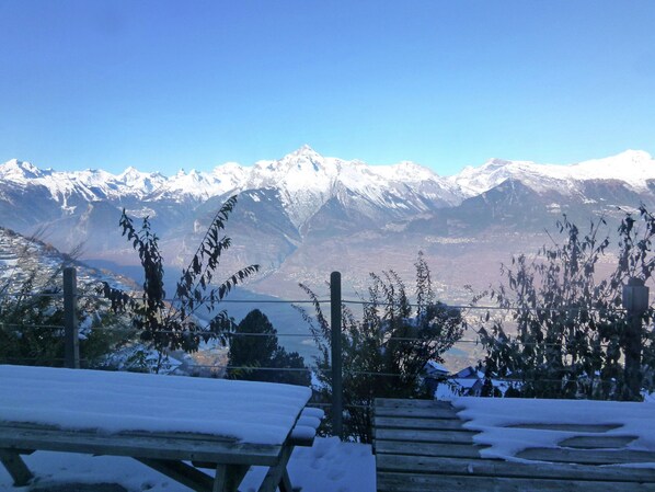 Chalet | View from property - Chalet for 6 People With Views of Veysonnaz (Veysonnaz)
