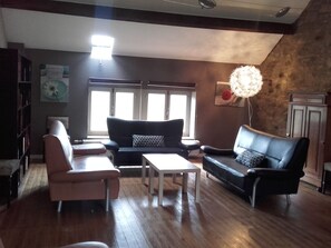 Ferienhaus | Wohnzimmer | Kamin