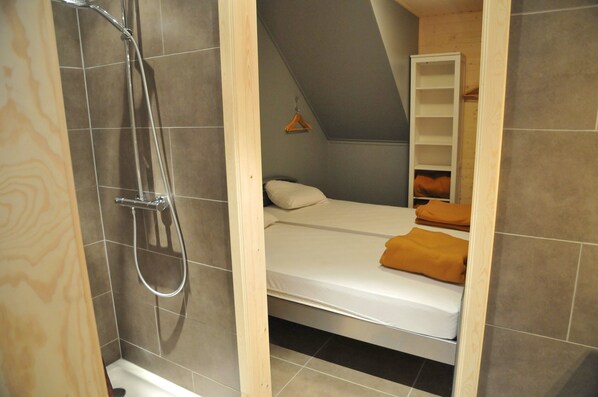 Chalet | Bathroom | Shower - Holiday Home in Ardennes Near Castle & Nature (La Roche-en-Ardenne)