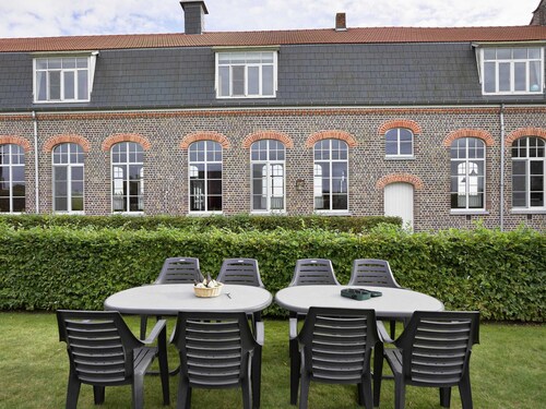 Oud Schooltje De Linde for Twenty Person