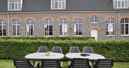 Oud Schooltje De Linde for Twenty Person