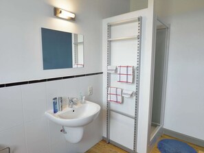 House | Bathroom