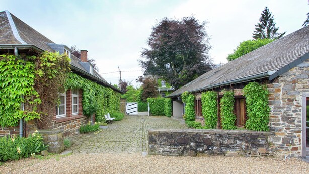 Exterior - Serene Holiday Home in Marcourt Near Forest (Rendeux)