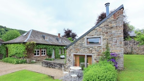 Exterior - Serene Holiday Home in Marcourt Near Forest (Rendeux)