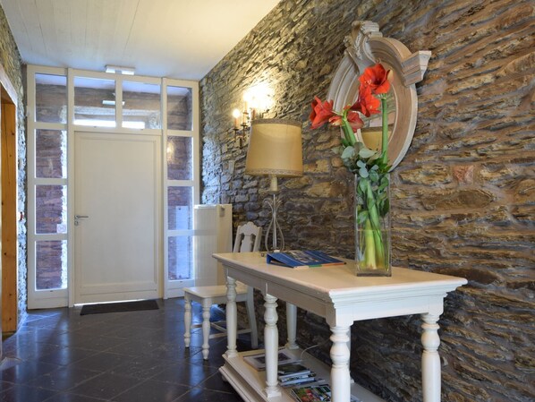 Reception - Holiday Home in Tenneville With Private Sauna (Tenneville)