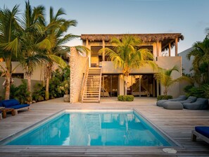 Villa | Exterior - Lavish Villa by the Sea in Kralendijk With Pool (Kralendijk)