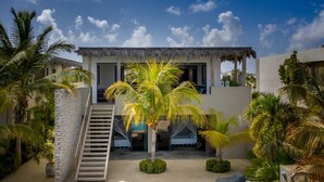 Exterior - Lavish Villa by the Sea in Kralendijk With Pool (Kralendijk)