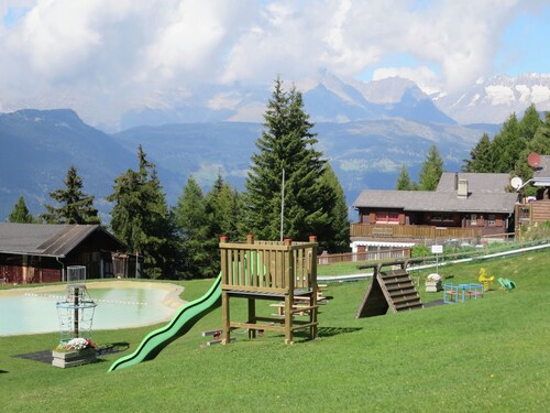 Gorgeous Chalet in Rosswald in Prime Location