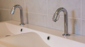 Shower - Cozy Holiday Home in Jan Thiel With Private Pool (Jan Thiel)