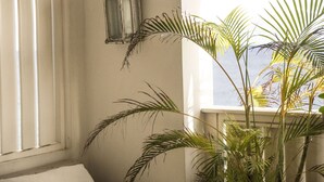 1 makuuhuone, yksilöllisesti kalustettu, vuodevaatteet