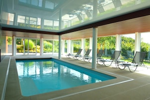 Indoor pool, outdoor pool