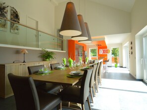 House | Dining