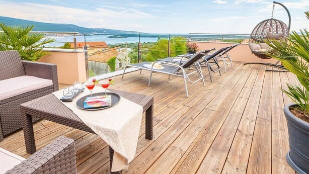 Unclassified image, 1 of 33, button - Seaview Villa in Kornic Kvarner with Outdoor Hot Tub (Krk)