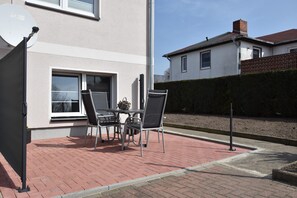 Apartment | Balcony - Wohnung mit Terrasse in Warnkenhagen (Kalkhorst)